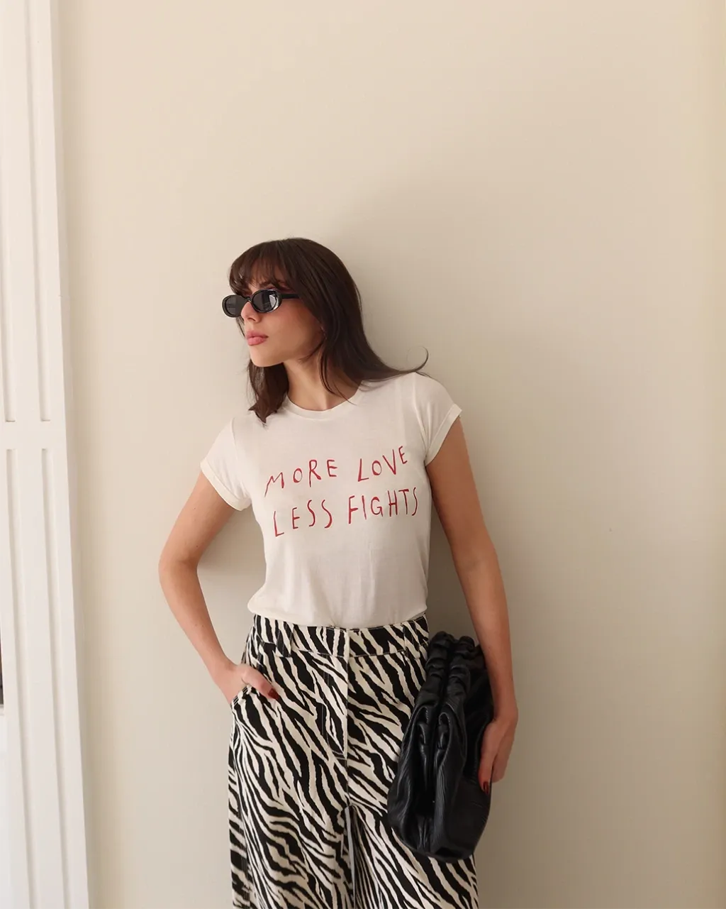 T-SHIRT MORE LOVE LESS LOLLA